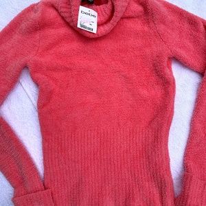 Brand new Bebe Turtleneck with ribbed cuff (NWT)